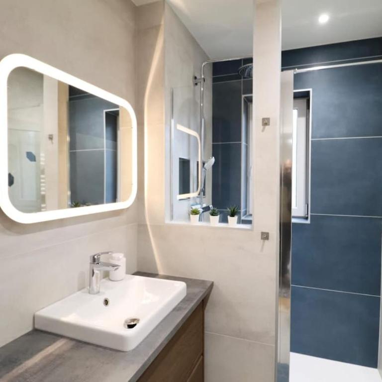 Génial T4 90m2 cosy&clim 3 CHB 2 SDB - tram 5min du centre de Strasbourg - Three-Bedroom Apartment - 6