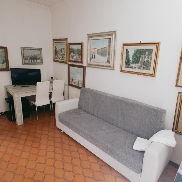 Enzo’s House - Ampia Camera Matrimoniale - 8