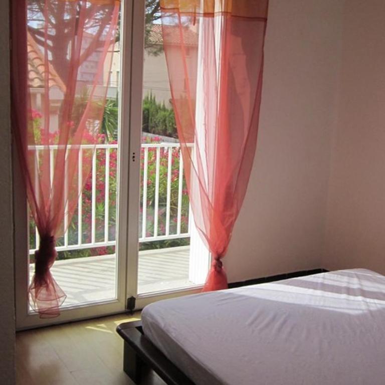 3mn de la plage et 10 mn du centre à pieds CALME et AGREABLE - Appartement 2 Chambres - 11