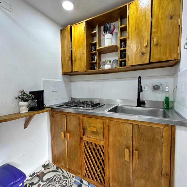 Casa amplia en Medellín Ideal para grupos y familias grandes - Casa de 7 dormitorios - 24