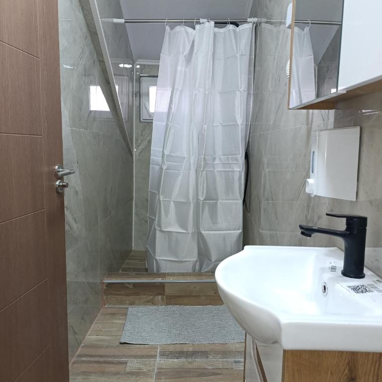 Villa Vlasta - Superior Dvokrevetna Soba sa Bračnim Krevetom - 24