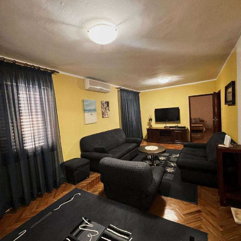 3-Bedroom Apartment in Sutomore - Apartman sa 3 Spavaće Sobe - 3