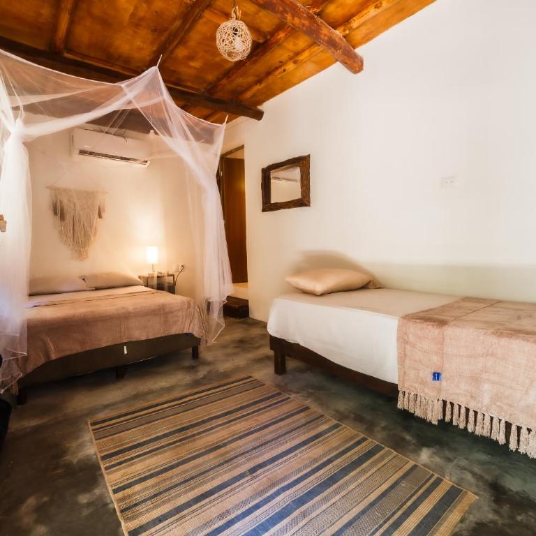 Eco Bañitas Tulum - Habitación Familiar con baño privado - 5
