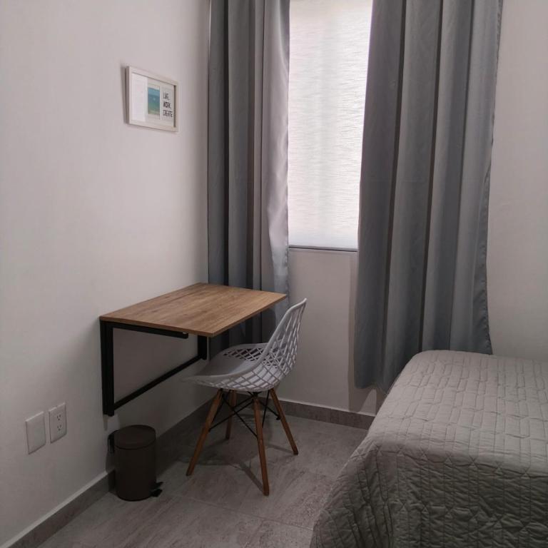 Departamento Bonito y Cómodo con Alberca planta baja - Two-Bedroom Apartment - 11