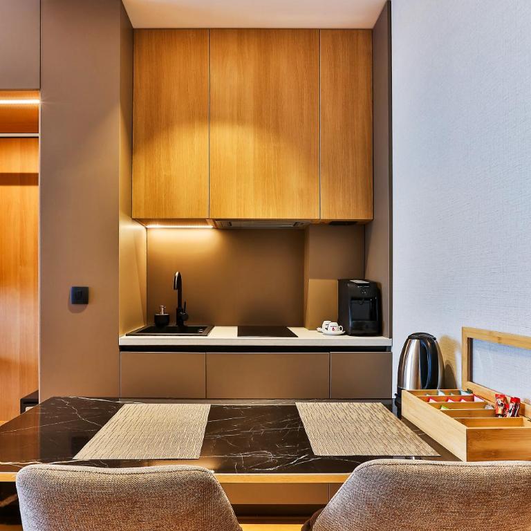 Hotel kingStone Budva - Superior Sea View Studio - 3