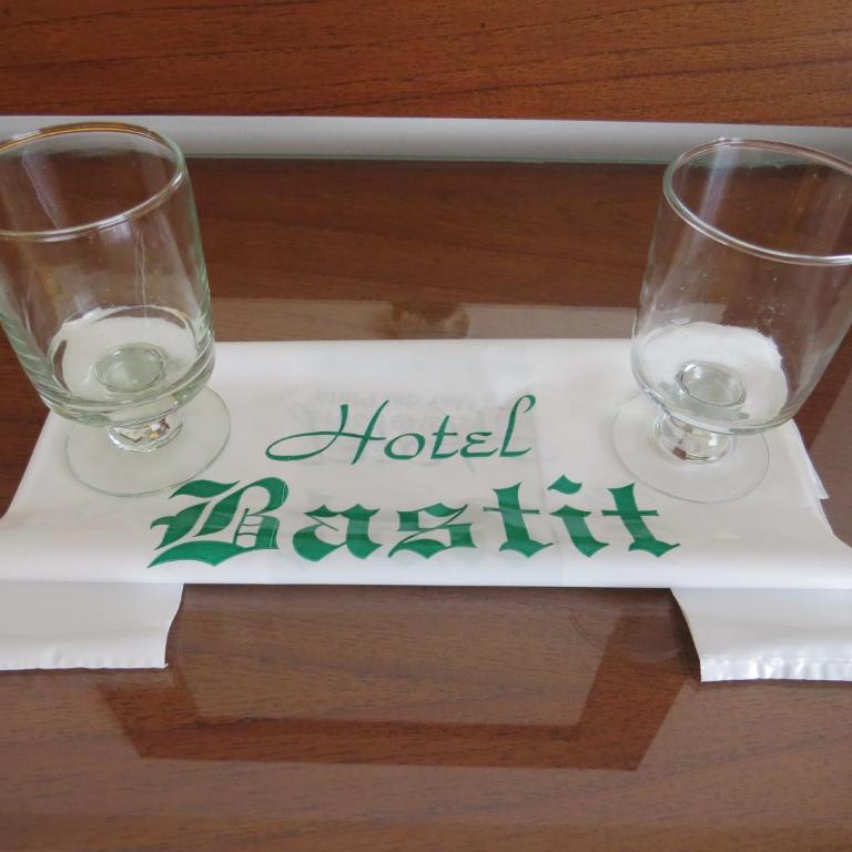 Hotel Bastit - Habitación Doble - 7
