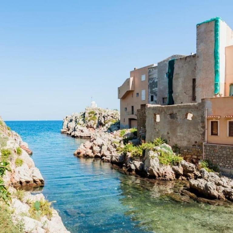 Casa Maria Elena - Two-Bedroom House - 36