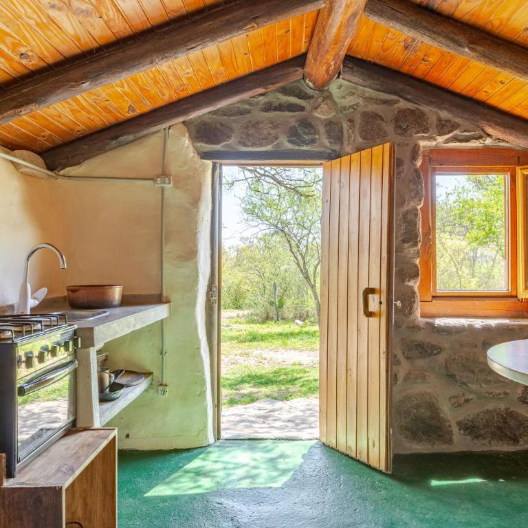 Cabaña de Piedras en La Llave - Habitación Doble con vistas a la montaña - 4