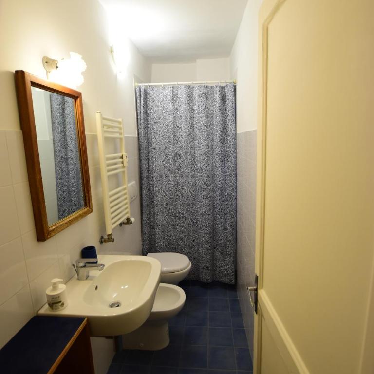 La Casa sulla Mattonata accogliente appartamento su una tipica creuza genovese con splendida vista e a pochi passi dalla Stazione Principe - Two-Bedroom Apartment with Harbor View - 28