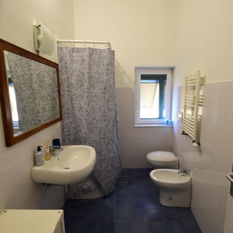 La Casa sulla Mattonata accogliente appartamento su una tipica creuza genovese con splendida vista e a pochi passi dalla Stazione Principe - Two-Bedroom Apartment with Harbor View - 4