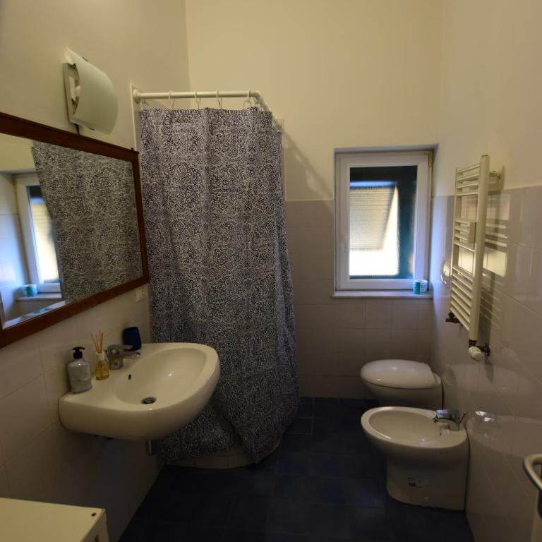 La Casa sulla Mattonata accogliente appartamento su una tipica creuza genovese con splendida vista e a pochi passi dalla Stazione Principe - Two-Bedroom Apartment with Harbor View - 46