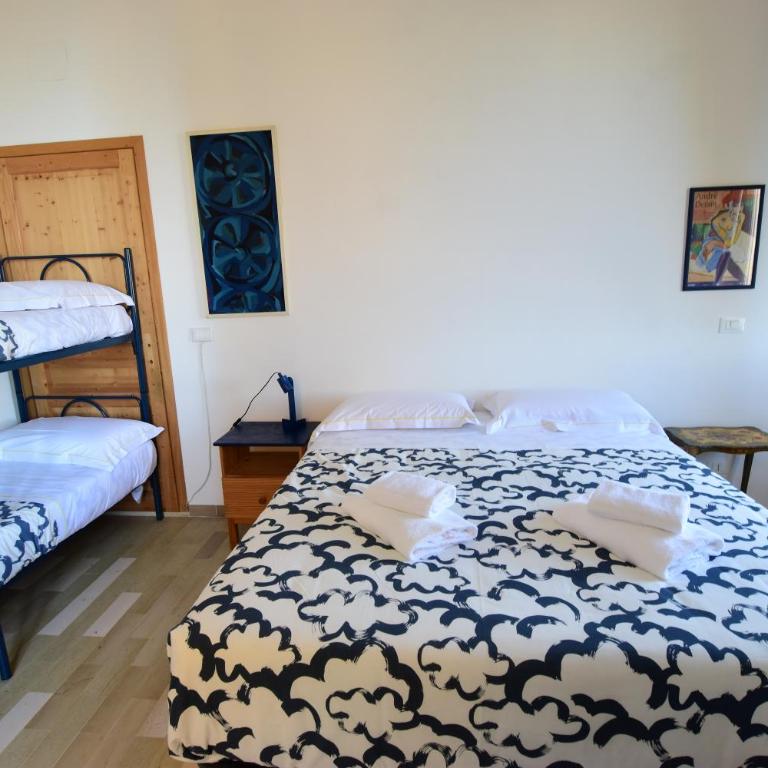 La Casa sulla Mattonata accogliente appartamento su una tipica creuza genovese con splendida vista e a pochi passi dalla Stazione Principe - Two-Bedroom Apartment with Harbor View - 61