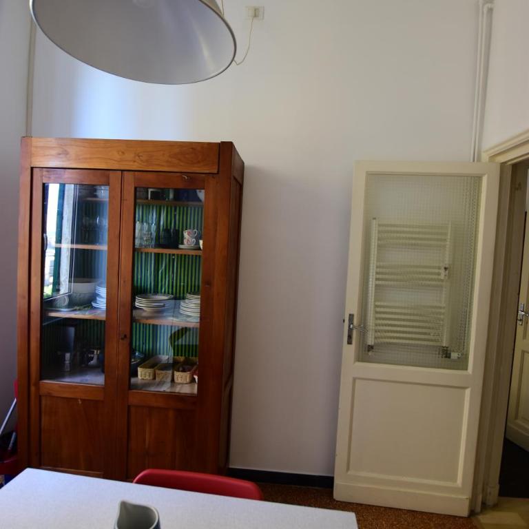 La Casa sulla Mattonata accogliente appartamento su una tipica creuza genovese con splendida vista e a pochi passi dalla Stazione Principe - Two-Bedroom Apartment with Harbor View - 58