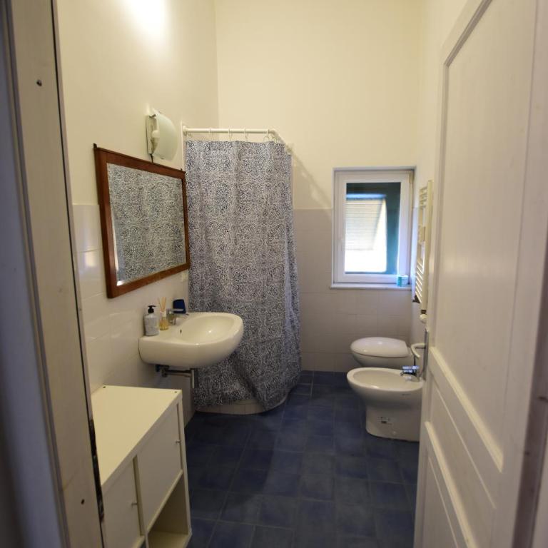 La Casa sulla Mattonata accogliente appartamento su una tipica creuza genovese con splendida vista e a pochi passi dalla Stazione Principe - Two-Bedroom Apartment with Harbor View - 66
