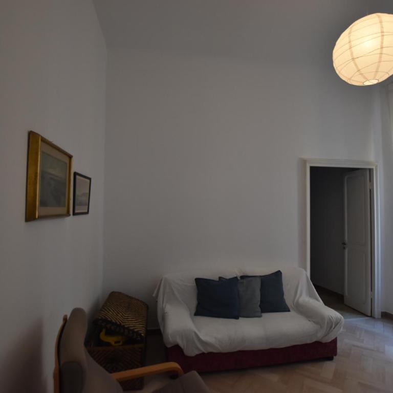 La Casa sulla Mattonata accogliente appartamento su una tipica creuza genovese con splendida vista e a pochi passi dalla Stazione Principe - Two-Bedroom Apartment with Harbor View - 78