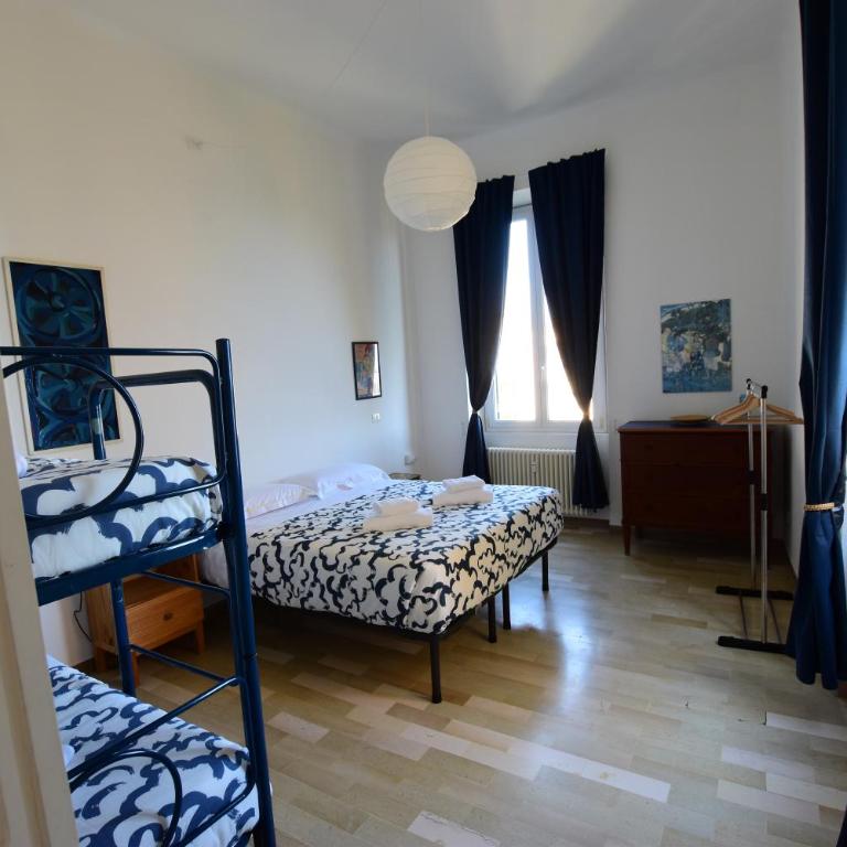 La Casa sulla Mattonata accogliente appartamento su una tipica creuza genovese con splendida vista e a pochi passi dalla Stazione Principe - Two-Bedroom Apartment with Harbor View - 88