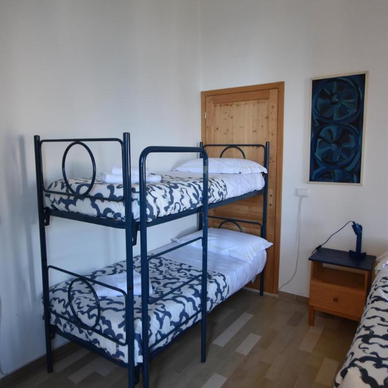 La Casa sulla Mattonata accogliente appartamento su una tipica creuza genovese con splendida vista e a pochi passi dalla Stazione Principe - Two-Bedroom Apartment with Harbor View - 87