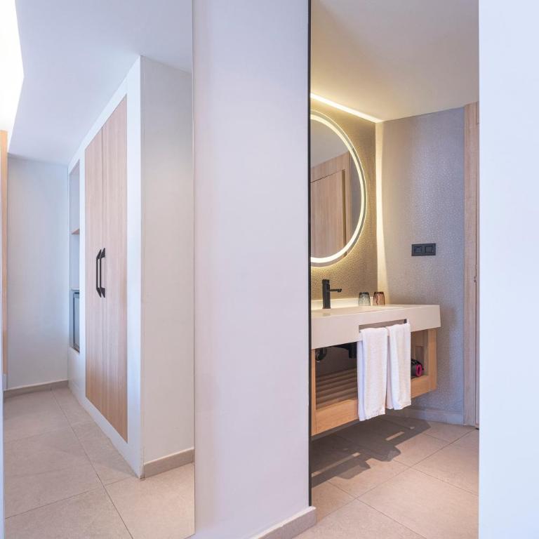 MYND Adeje - Habitación Doble con vistas a la piscina - 9