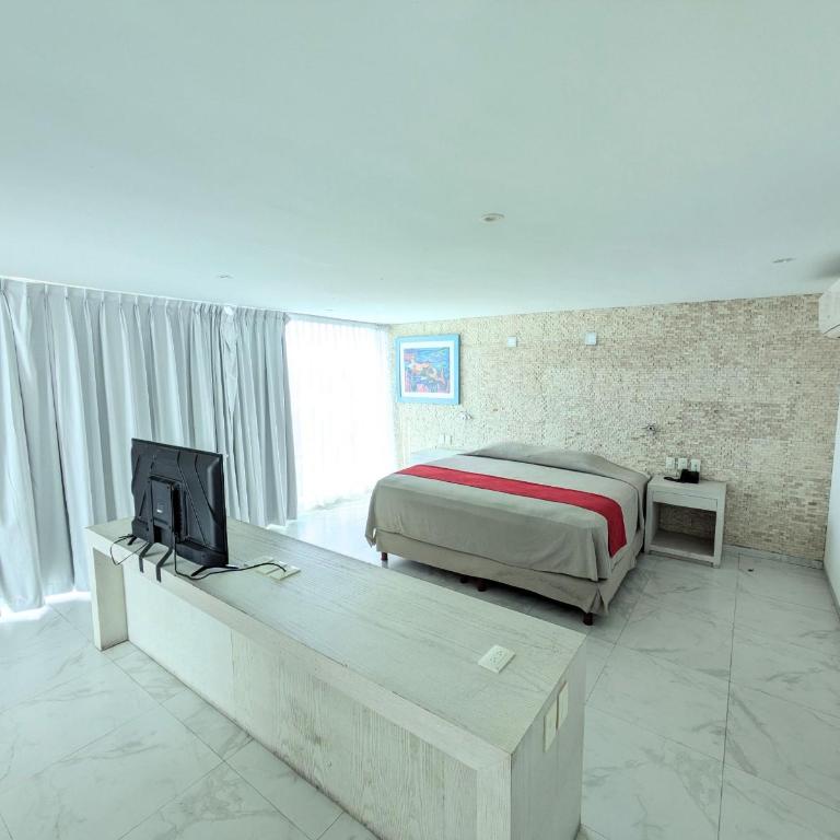 We Hotel Acapulco - Suite con cama extragrande - 3