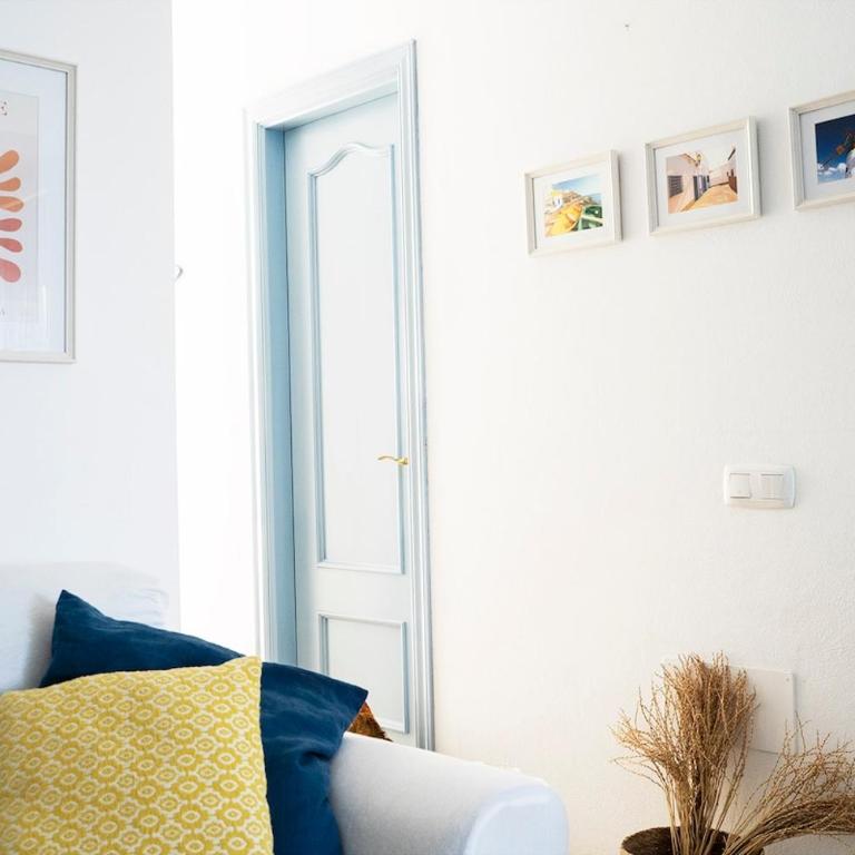 Casa Bella - One-Bedroom Apartment - 16