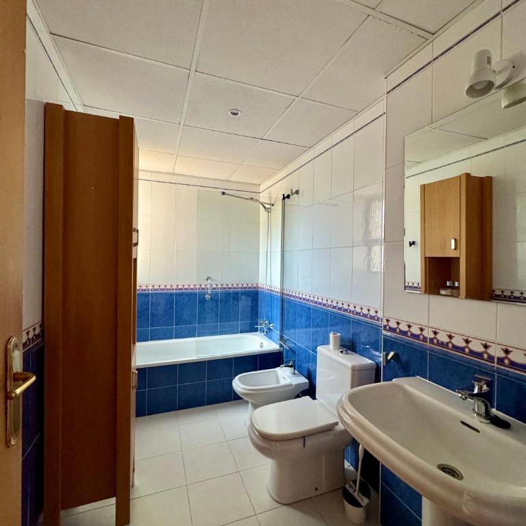 Paraíso a Orillas del Mar Mediterráneo 40 - Three-Bedroom Apartment - 38