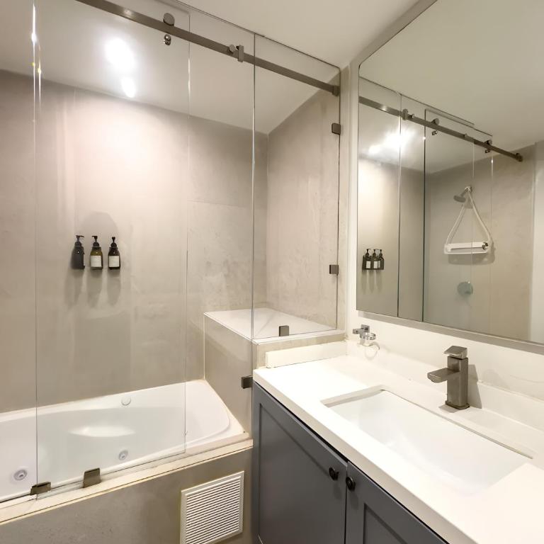 LASAI Casa Puebla - One-Bedroom Deluxe Apartment - 1