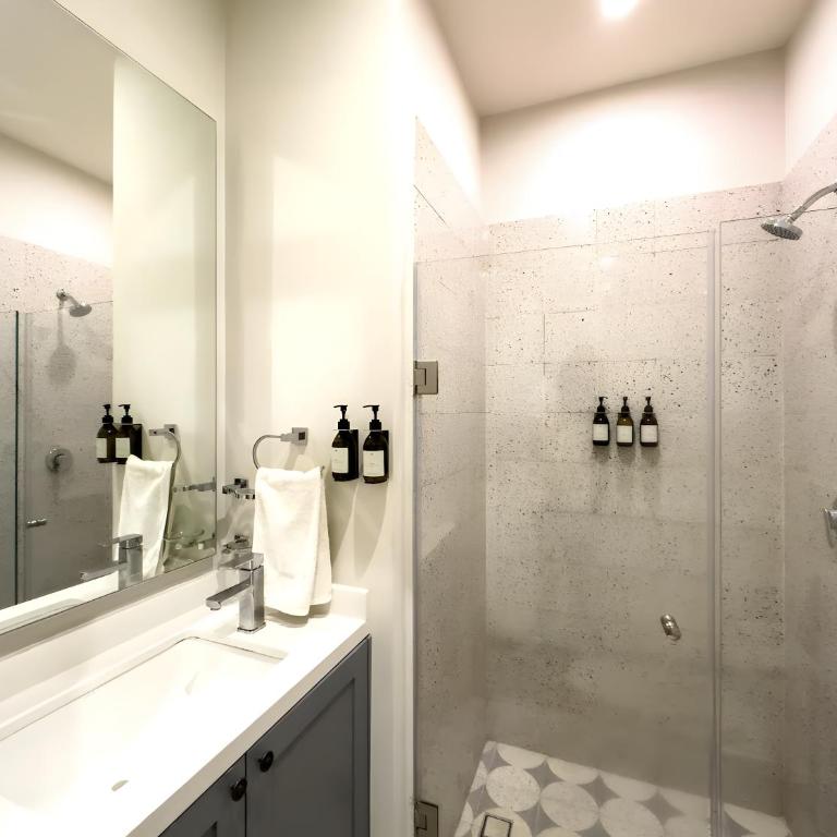 LASAI Casa Puebla - Two-Bedroom Apartment with Balcony - 1