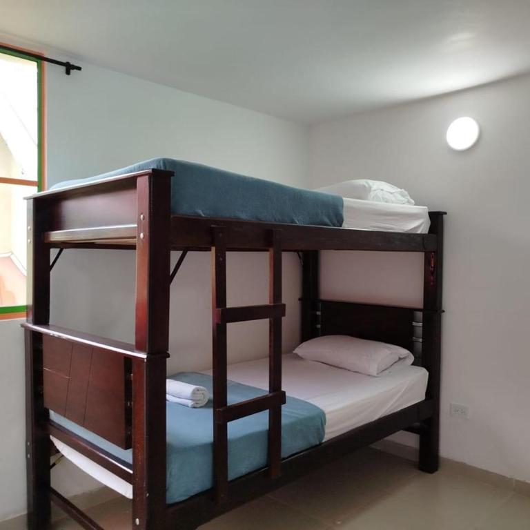 A 4 Minutos del Malecón con Barril Asador, Ideal para Relajarte y Compartir - Apartamento de 3 dormitorios - 20