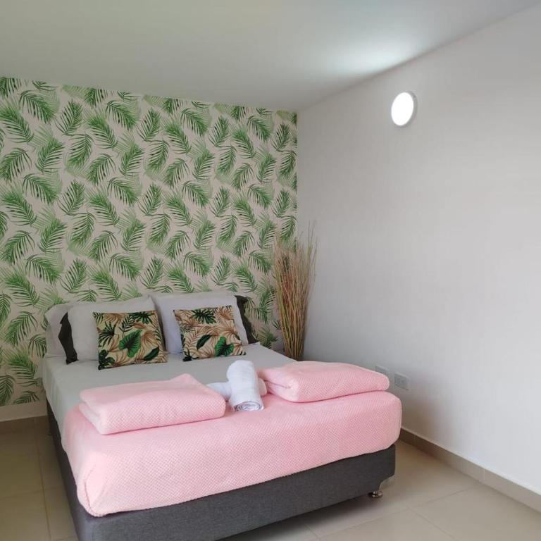 A 4 Minutos del Malecón con Barril Asador, Ideal para Relajarte y Compartir - Three-Bedroom Apartment - 15