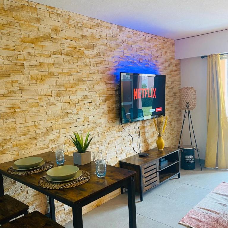Golf Juan Riviera, piscine, 5min plage - Appartement 1 Chambre - 7
