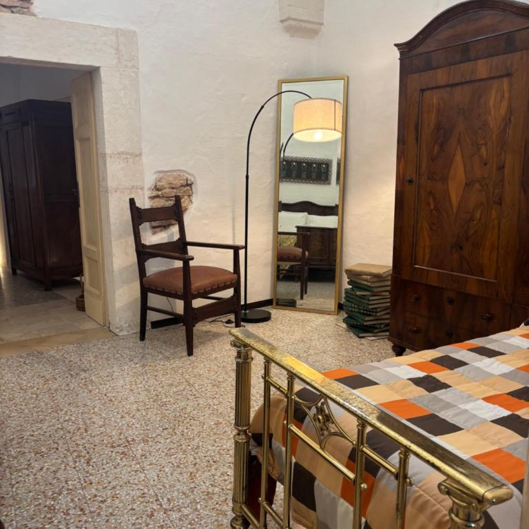 Civico 18 - Two-Bedroom Apartment with Balcony - 13