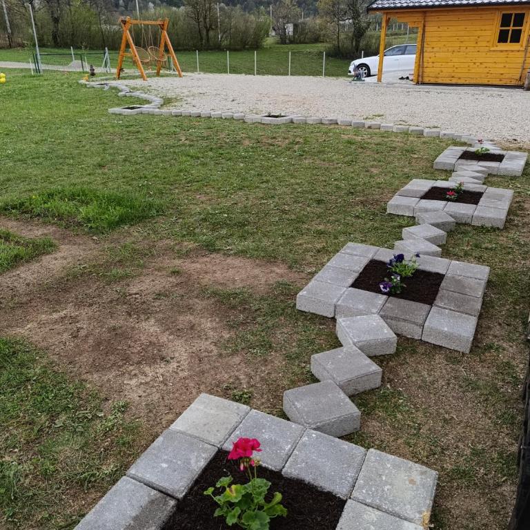 Vikendica Ajlin - Two-Bedroom House - 3