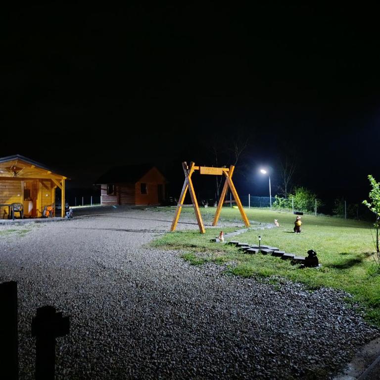 Vikendica Ajlin - Two-Bedroom House - 9
