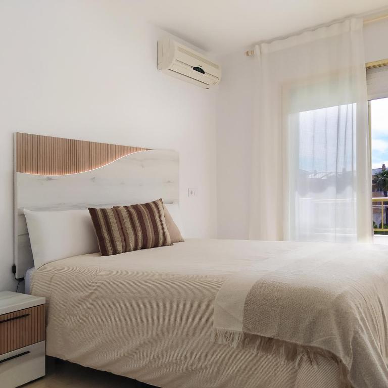 Apartamento Moai - Two-Bedroom Apartment - 10