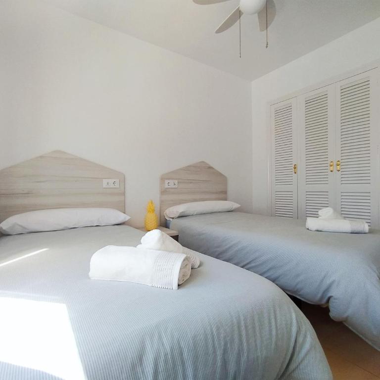 Apartamento Moai - Two-Bedroom Apartment - 12