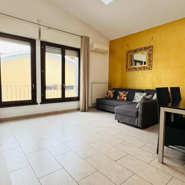 Appartamento in centro storico - Appartamento con 2 Camere da Letto - 2