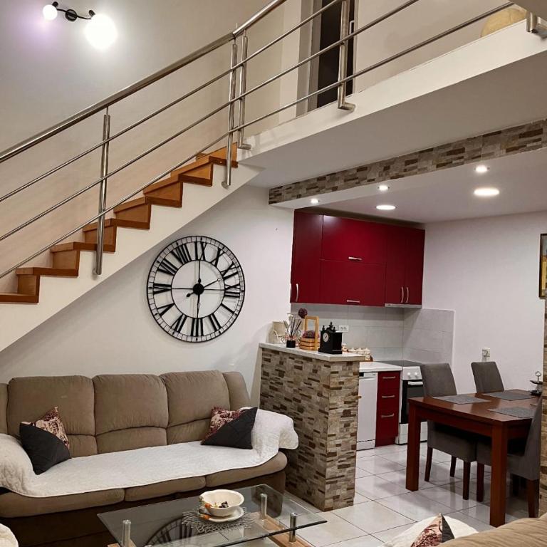 Apartman Guberinic,Tivat ,trosoban stan - Apartman sa 2 Spavaće Sobe - 1