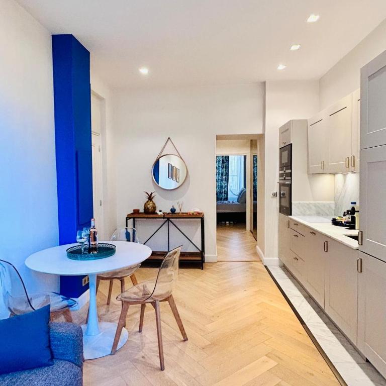 Old Town Vibes - 5min to Sea - AC - Appartement 1 Chambre - 35