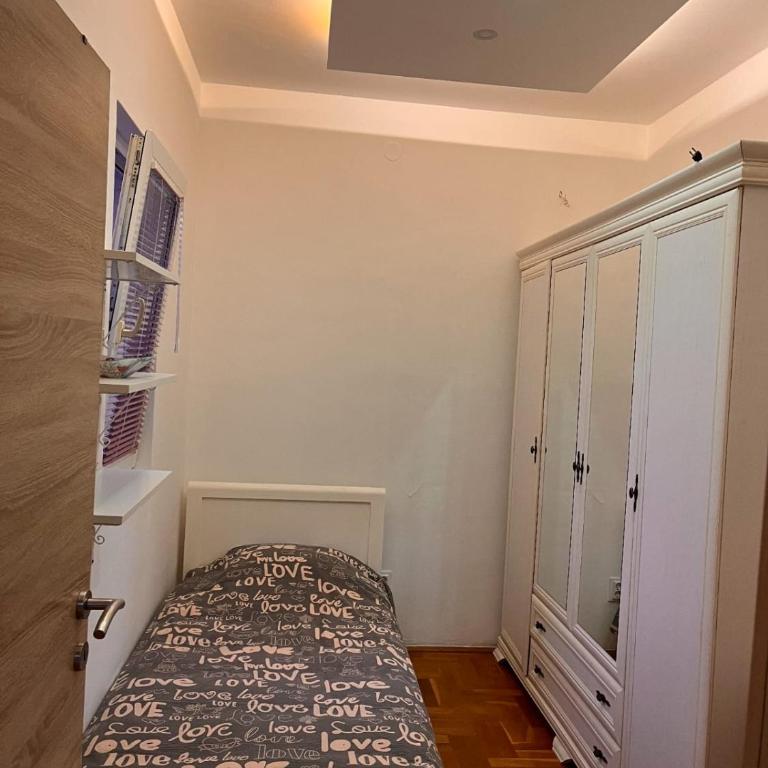 Apartman Guberinic,Tivat ,trosoban stan - Apartman sa 2 Spavaće Sobe - 10