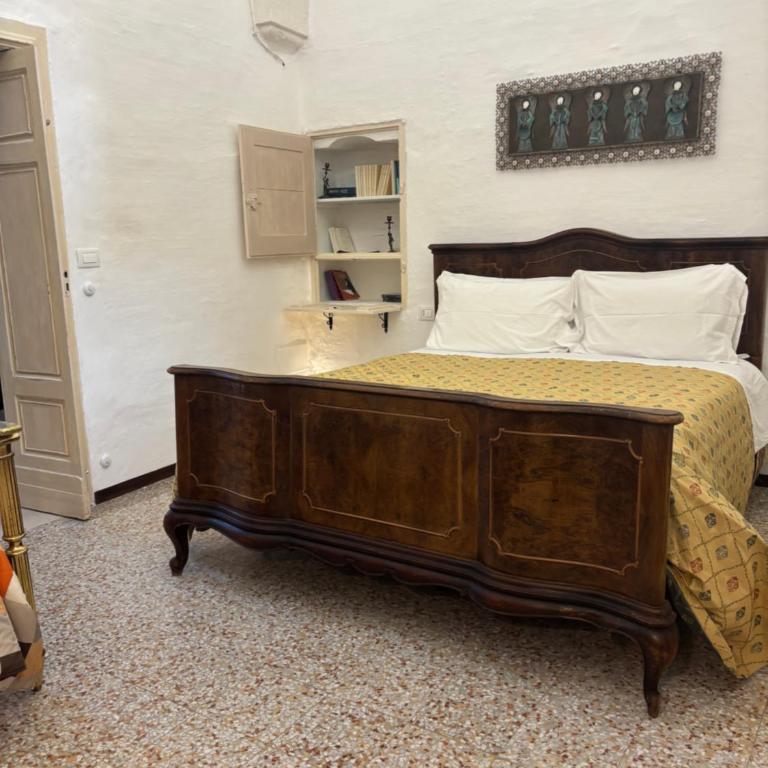 Civico 18 - Two-Bedroom Apartment with Balcony - 7
