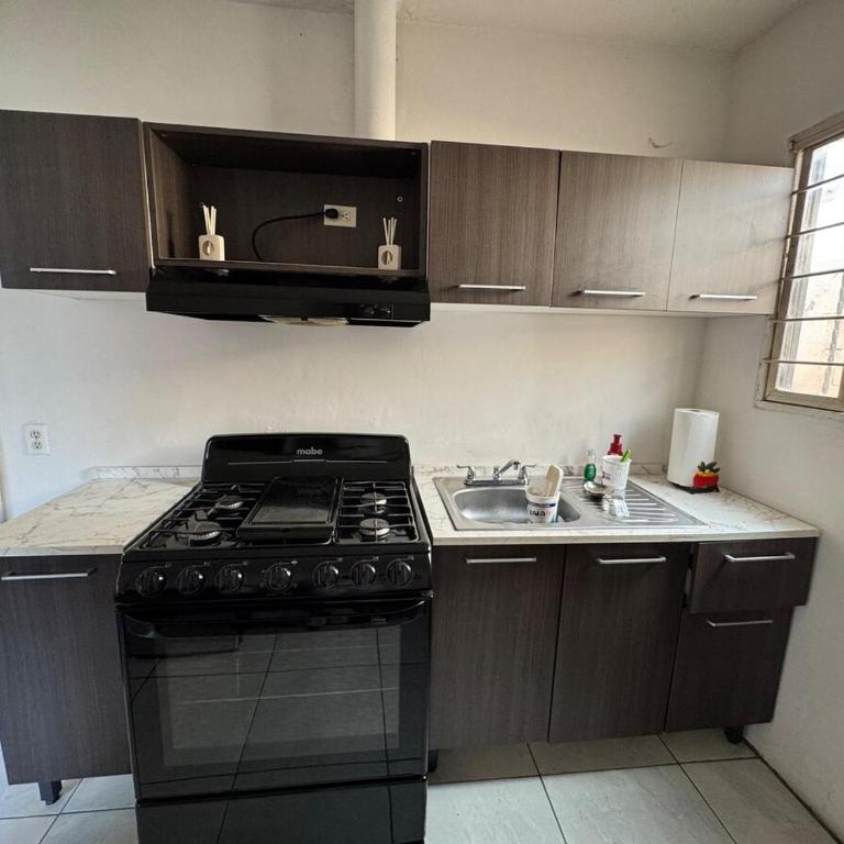 Residencia en Guadalupe - Three-Bedroom House - 16