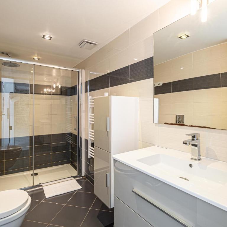 MEY T3 - Magnifique LOFT 3 pièces à 50m du vieux port et des plages - Apartment mit 2 Schlafzimmern - 5