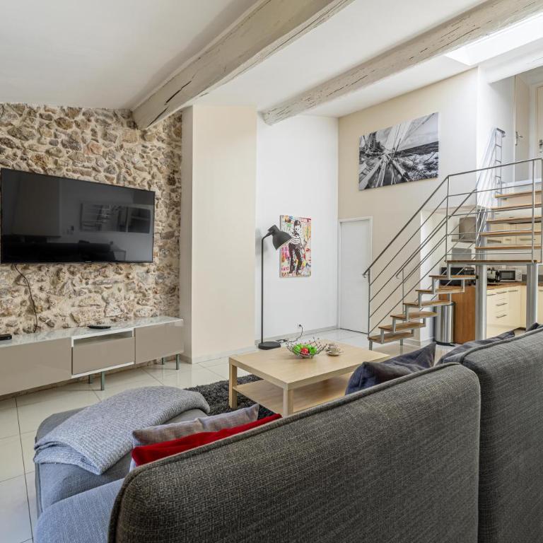 MEY T3 - Magnifique LOFT 3 pièces à 50m du vieux port et des plages - Apartment mit 2 Schlafzimmern - 12