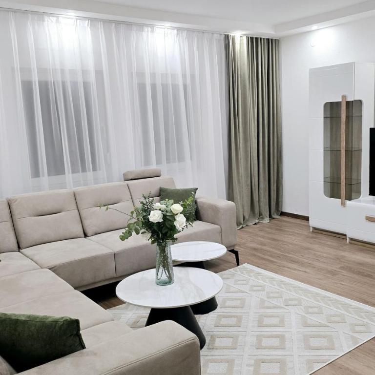 Apartman Rodjeni - Three-Bedroom Apartment - 1