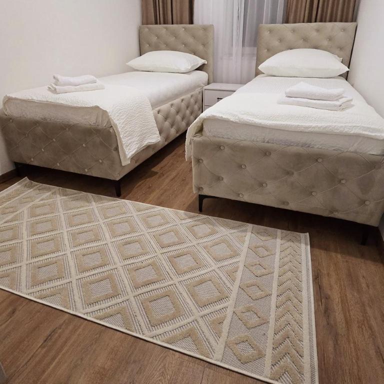 Apartman Rodjeni - Three-Bedroom Apartment - 4