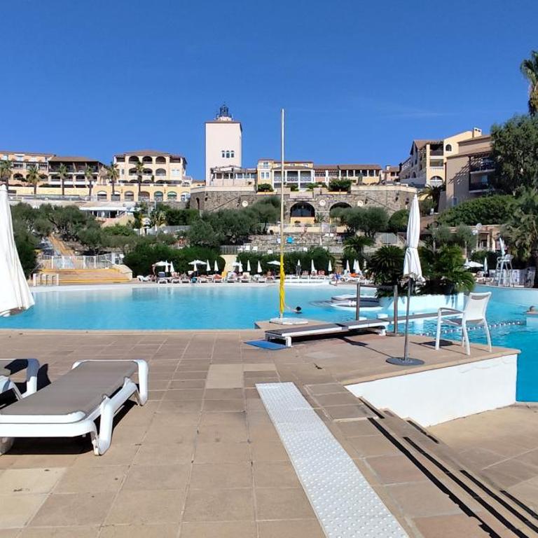 T2 Vue mer, Jardin clos, Village vacances Cap Esterel St Raphaël - Apartment mit 1 Schlafzimmer - 3