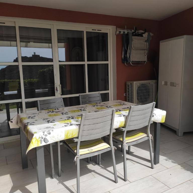 T2 Vue mer, Jardin clos, Village vacances Cap Esterel St Raphaël - Apartment mit 1 Schlafzimmer - 13