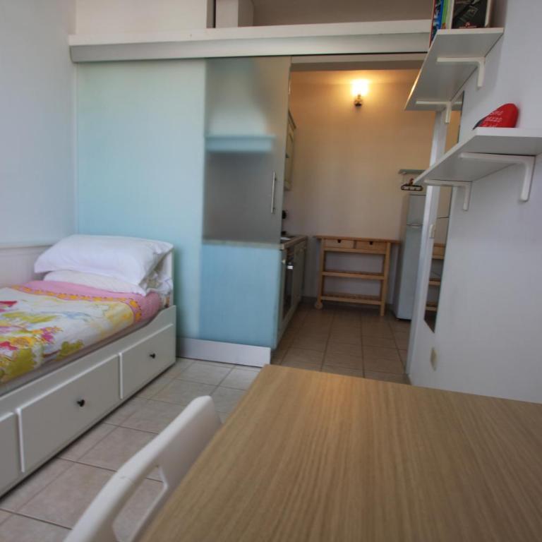 Manuela Holiday House - Appartamento con 2 Camere da Letto e Terrazza - 11