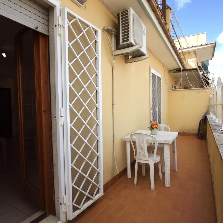 Manuela Holiday House - Appartamento con 2 Camere da Letto e Terrazza - 3