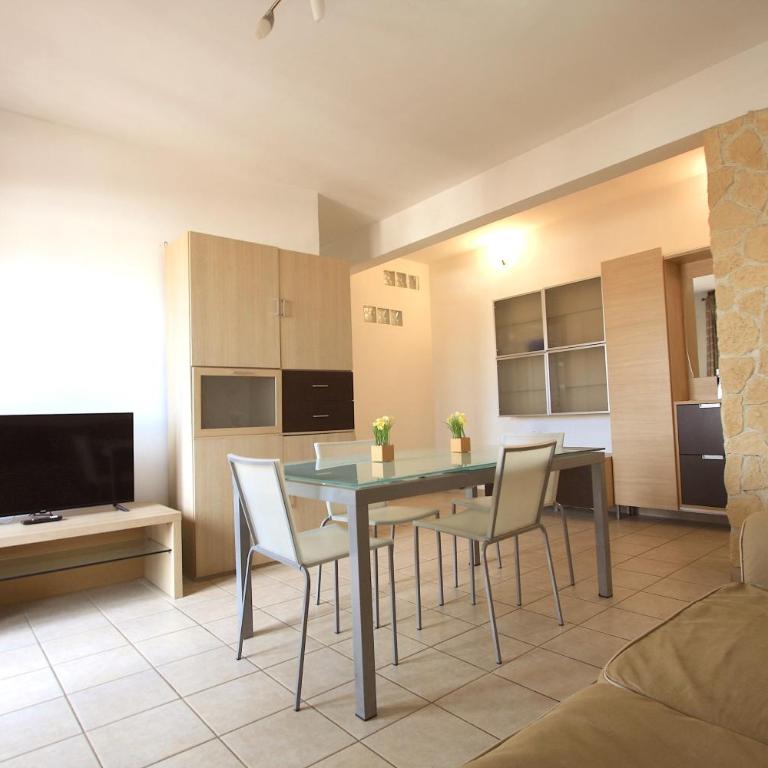 Manuela Holiday House - Appartamento con 2 Camere da Letto e Terrazza - 14